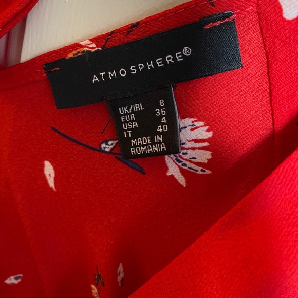 Red Dress - Picture 2 of 4